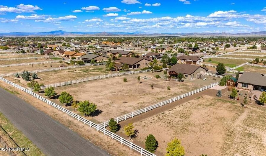 330 Mackenzie Rose Dr, Chino Valley, AZ 86323 - 3 Beds, 2 Bath
