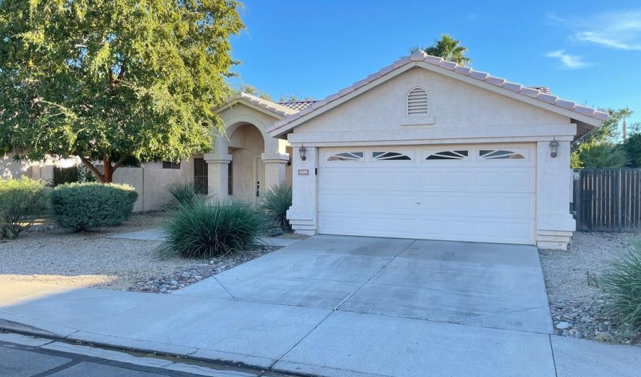1695 W MACAW Dr, Chandler, AZ 85286 - 4 Beds, 2 Bath