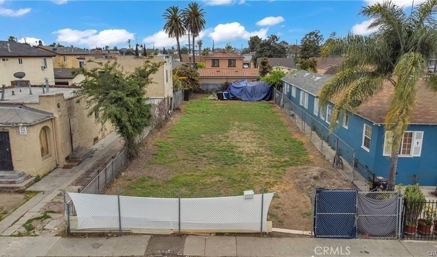 214 W 92nd, Los Angeles, CA 90003 - 0 Beds, 0 Bath