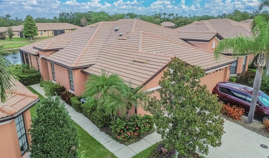 132 SHELL FALLS Dr, Apollo Beach, FL 33572 - 2 Beds, 2 Bath