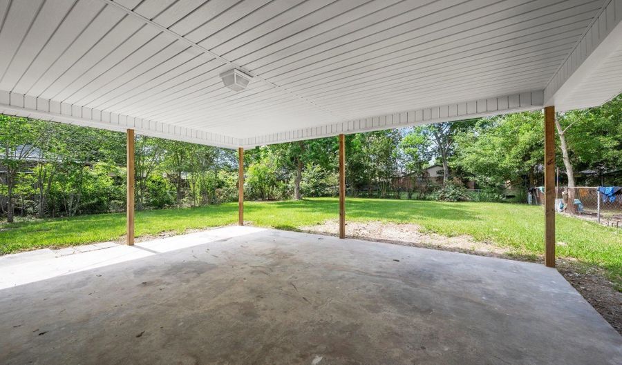 11574 Catalpa St, Baton Rouge, LA 70815 - 3 Beds, 2 Bath
