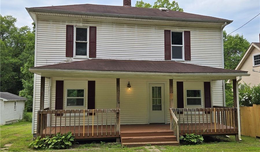 153 Ridgewood Dr, Amsterdam, OH 43903 - 3 Beds, 1 Bath