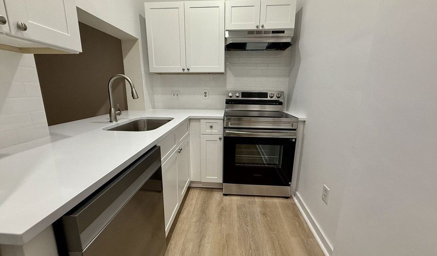 452 Park C, Boston, MA 02215 - 3 Beds, 1 Bath