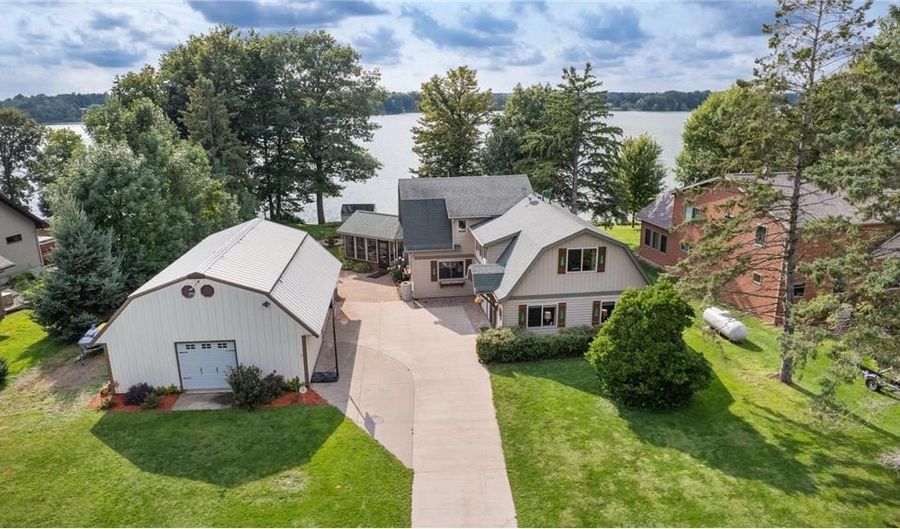 1234 4 1/4 St, Almena, WI 54805 - 4 Beds, 3 Bath