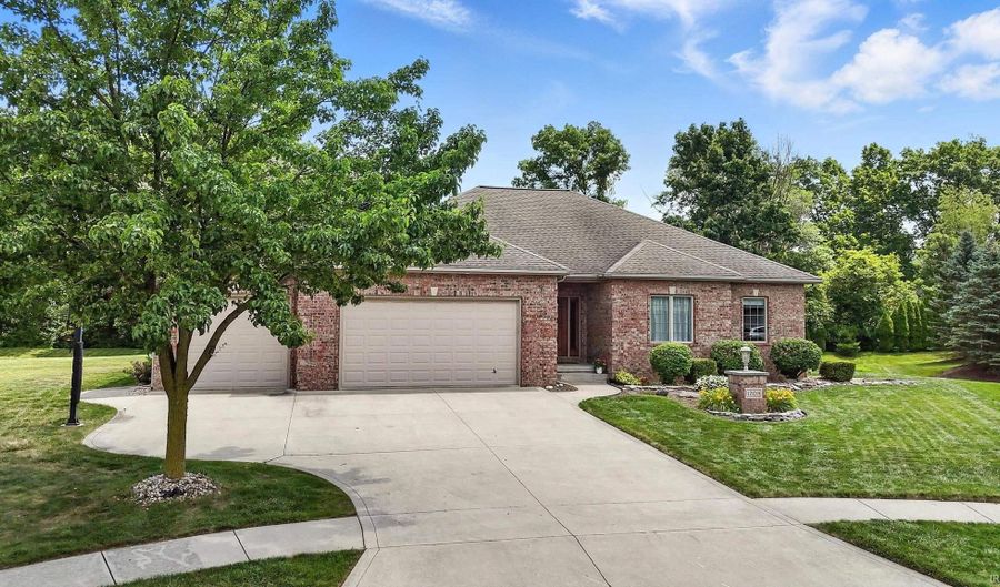 1208 Phaeton Way, Auburn, IN 46706 - 3 Beds, 3 Bath