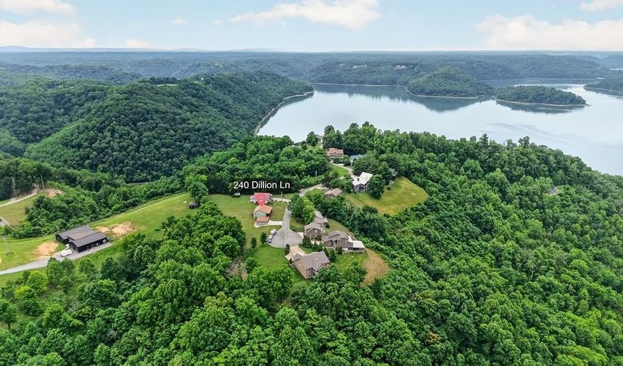 240 Dillon Ln, Baxter, TN 38544 - 3 Beds, 2 Bath