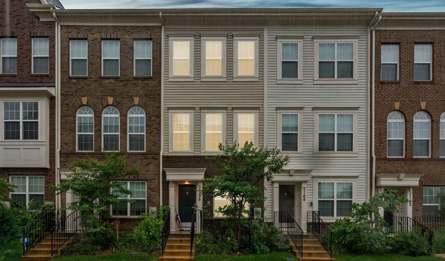 7106 MASONRY Aly, Beltsville, MD 20705 - 3 Beds, 4 Bath