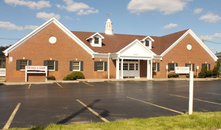 1901 WINCHESTER Ave, Ashland, KY 41101 - 0 Beds, 5 Bath