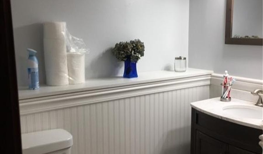 53 Spice Bush Trl, Narragansett, RI 02882 - 4 Beds, 2 Bath