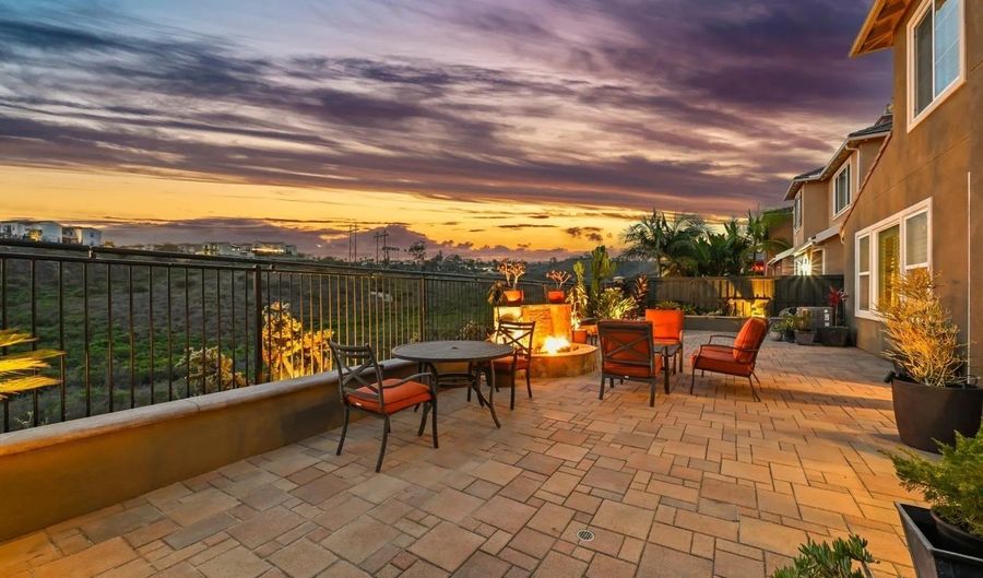 3422 Four Peaks, Carlsbad, CA 92010 - 3 Beds, 3 Bath