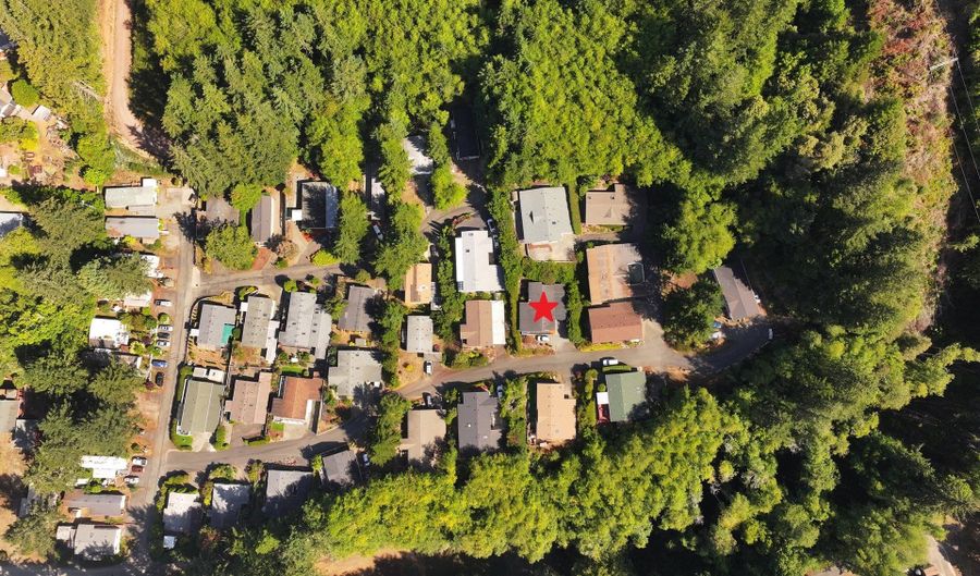 98041 HALLWAY Rd 37, Brookings, OR 97415 - 3 Beds, 2 Bath