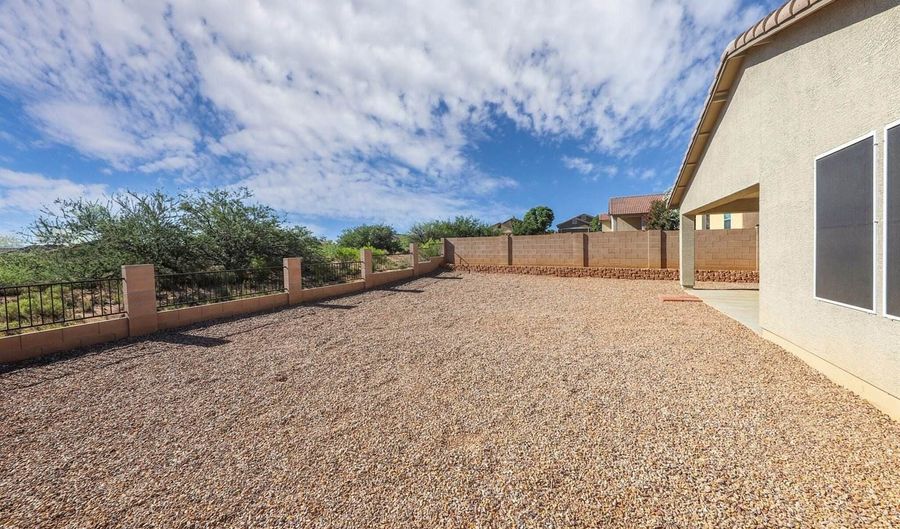 1698 Tenen Pass Dr, Benson, AZ 85602 - 4 Beds, 2 Bath
