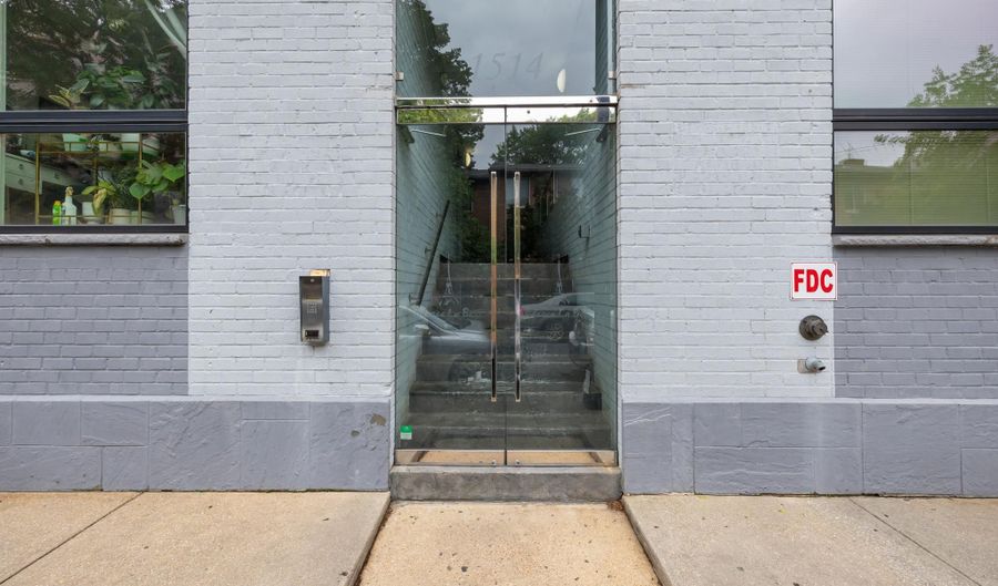 1514 NEWTON St NW B2, Washington, DC 20010 - 2 Beds, 2 Bath