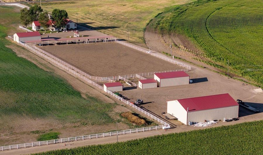 20509 County Road 88, Ault, CO 80610 - 4 Beds, 3 Bath