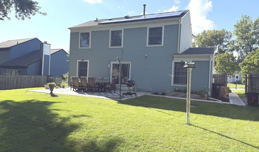 1525 Teri Ln, Algonquin, IL 60102 - 3 Beds, 2 Bath