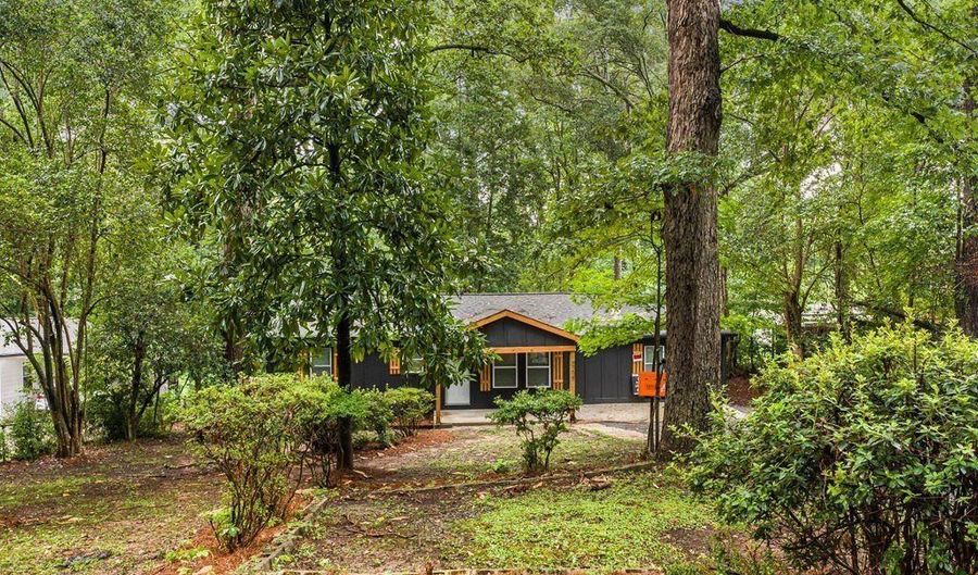 5794 Pinecrest Rd, Austell, GA 30168 - 4 Beds, 2 Bath