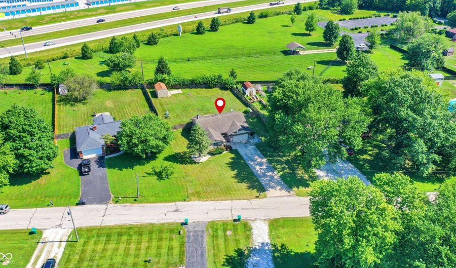 5638 Broyles Rd, Avon, IN 46123 - 3 Beds, 2 Bath
