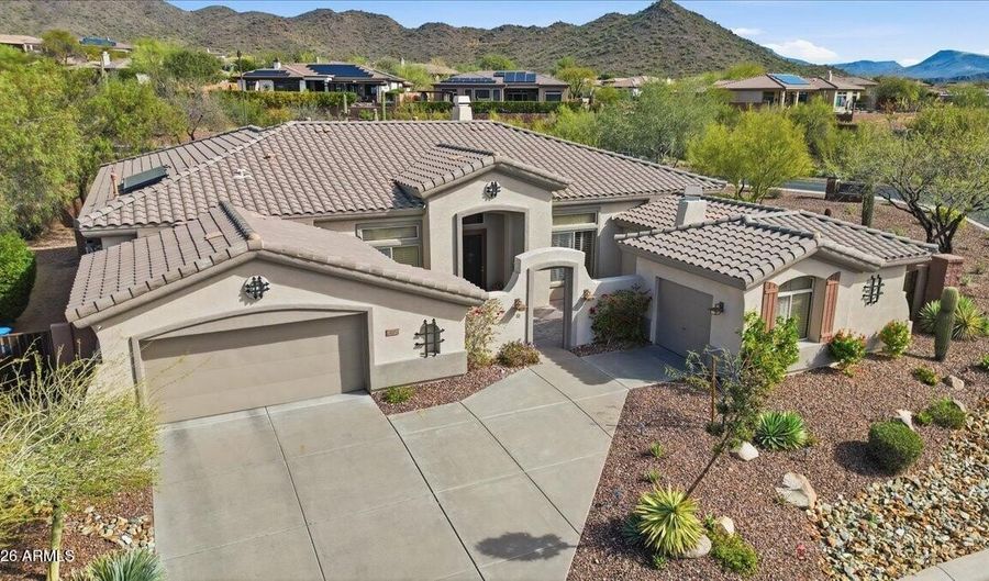 2002 W SHADOW GLEN Way, Anthem, AZ 85086 - 3 Beds, 3 Bath
