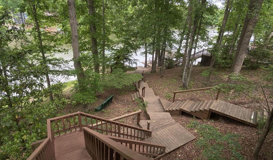 494 Lakeview Dr, Ashland, MS 38603 - 3 Beds, 3 Bath