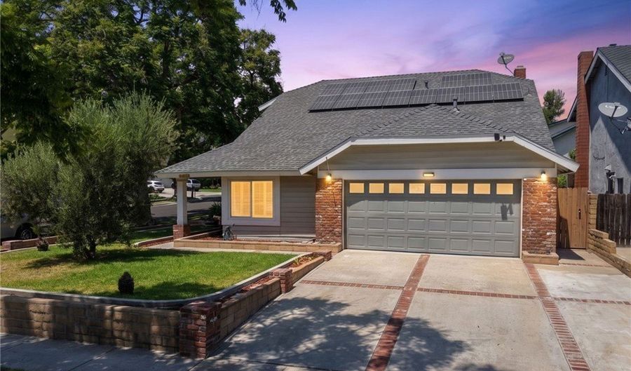 8119 E Woodsboro, Anaheim, CA 92807 - 3 Beds, 3 Bath