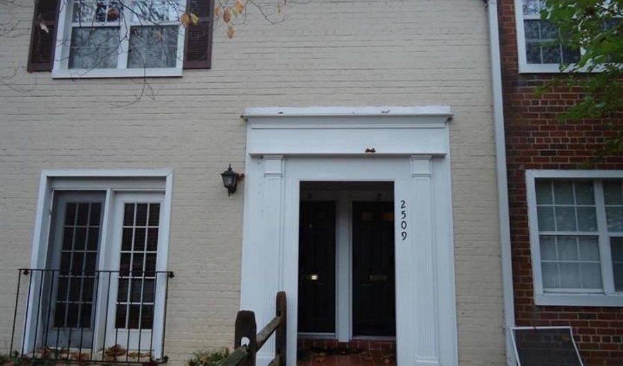 2509- D S WALTER REED Dr D, Arlington, VA 22206 - 2 Beds, 1 Bath