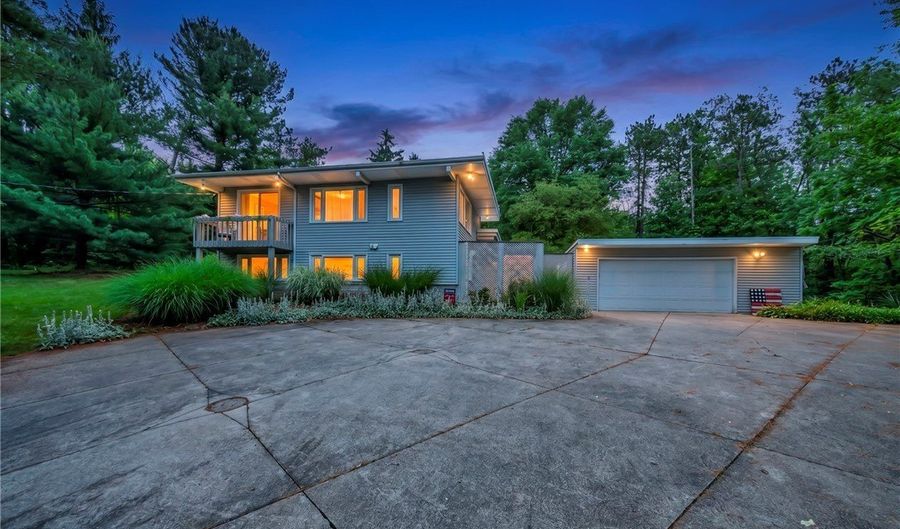 1425 Partridge Ln, Akron, OH 44333 - 4 Beds, 2 Bath