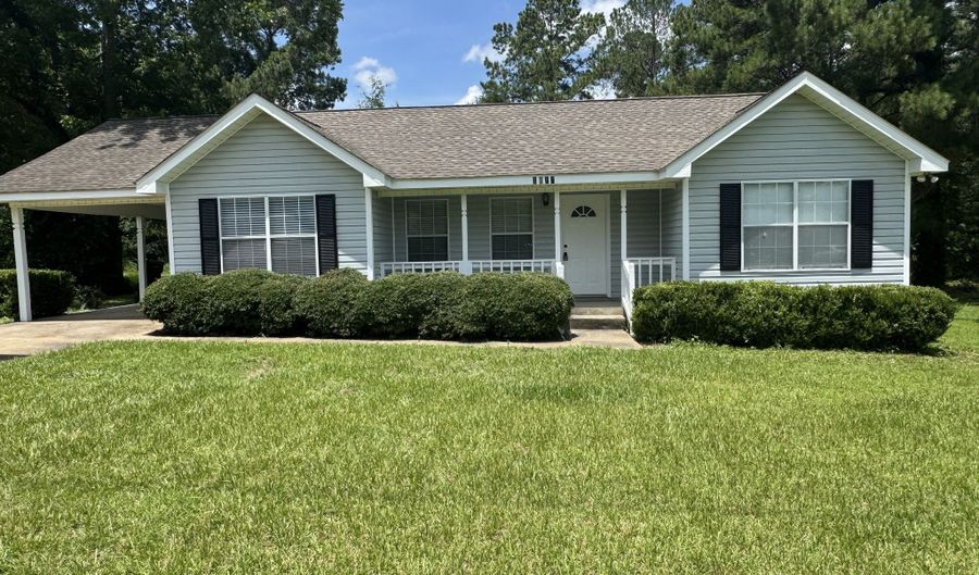 1013 E Cumberland, Bainbridge, GA 39817 - 3 Beds, 2 Bath