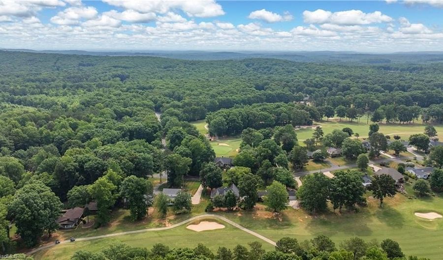 661 Nassau Trl, Asheboro, NC 27205 - 3 Beds, 3 Bath