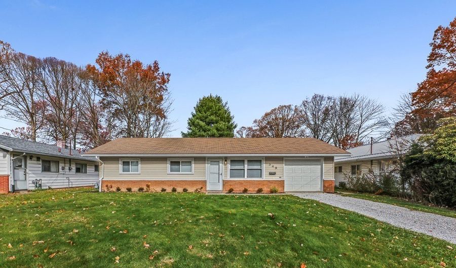 549 Linwood Dr, Alliance, OH 44601 - 2 Beds, 1 Bath