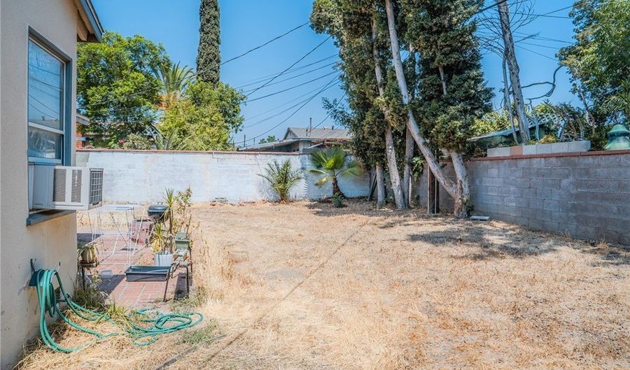 9168 Patrick Ave, Arleta, CA 91331 - 3 Beds, 2 Bath