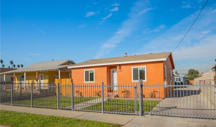 1105 W 93rd St, Los Angeles, CA 90044 - 0 Beds, 0 Bath