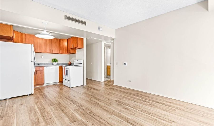 225 Queen St 11E, Honolulu, HI 96813 - 2 Beds, 2 Bath