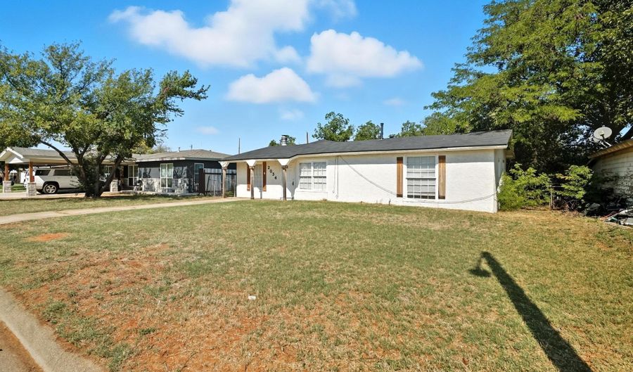 2034 Collins Ave, Abilene, TX 79603 - 4 Beds, 2 Bath