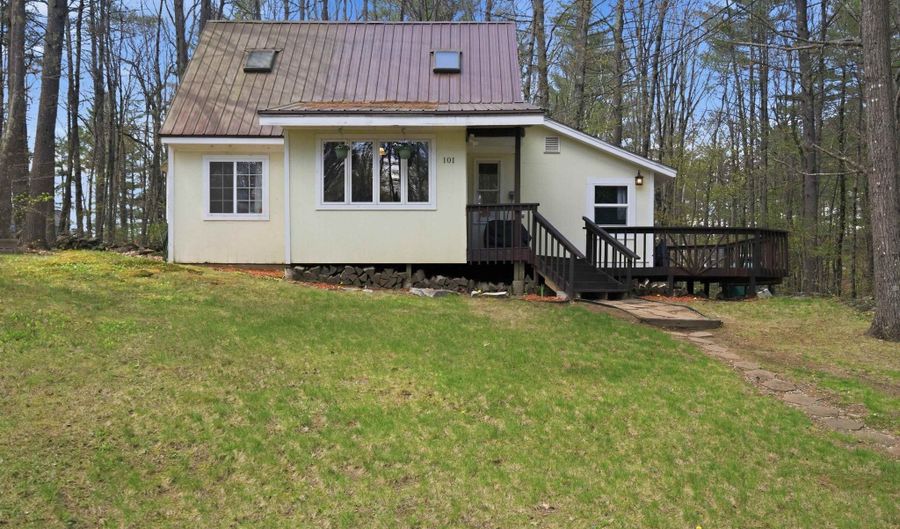 101 Canterbury Shore Dr, Canterbury, NH 03224 - 2 Beds, 1 Bath