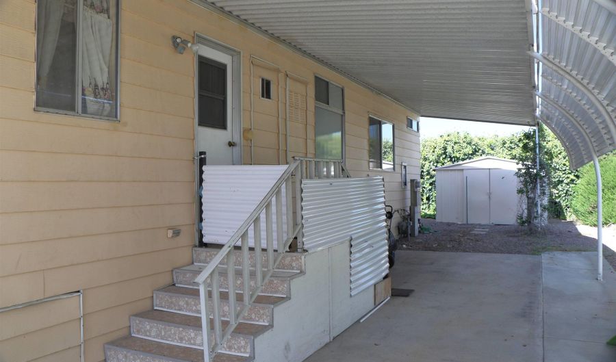 2300 E Valley Pkwy 166, Escondido, CA 92027 - 2 Beds, 2 Bath