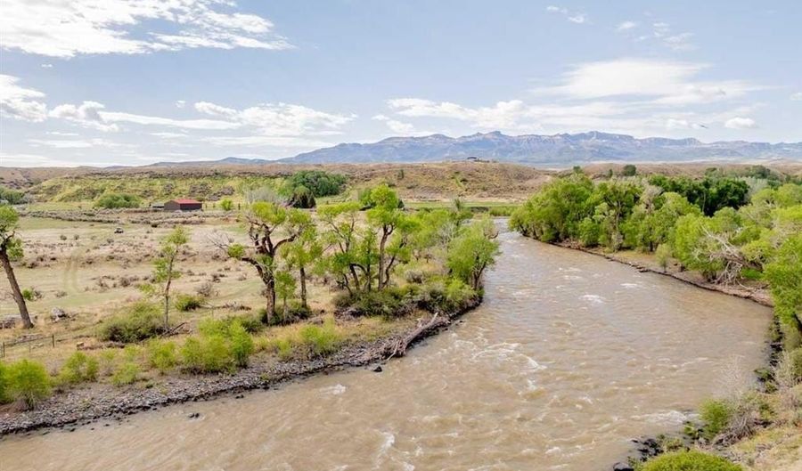 1451 Southfork Rd, Cody, WY 82414 - 3 Beds, 3 Bath