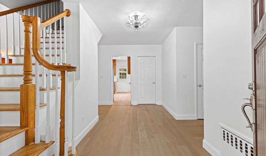 11 Gregory Rd, Cos Cob, CT 06807 - 3 Beds, 2 Bath