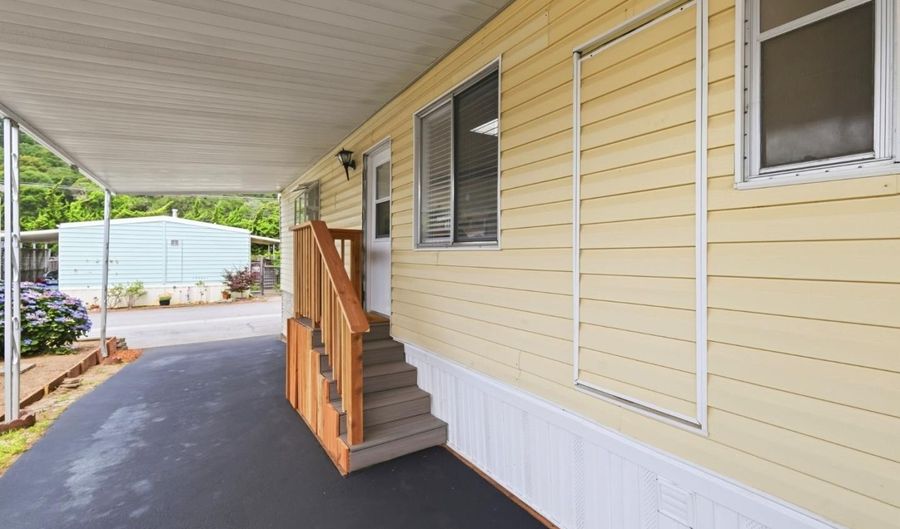 28 Eugenia AVE 28, Aptos, CA 95003 - 3 Beds, 2 Bath