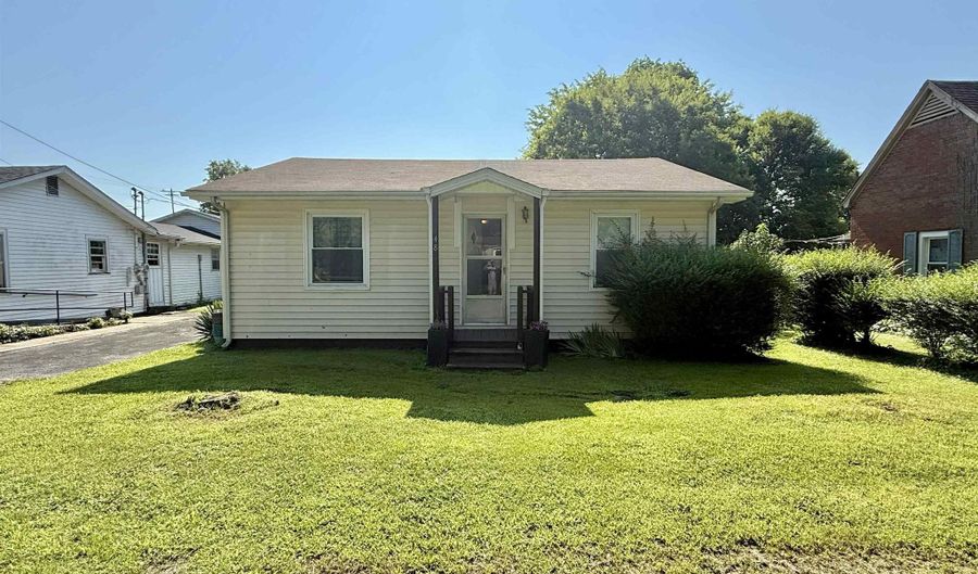 48 2nd St, Almo, KY 42020 - 2 Beds, 1 Bath