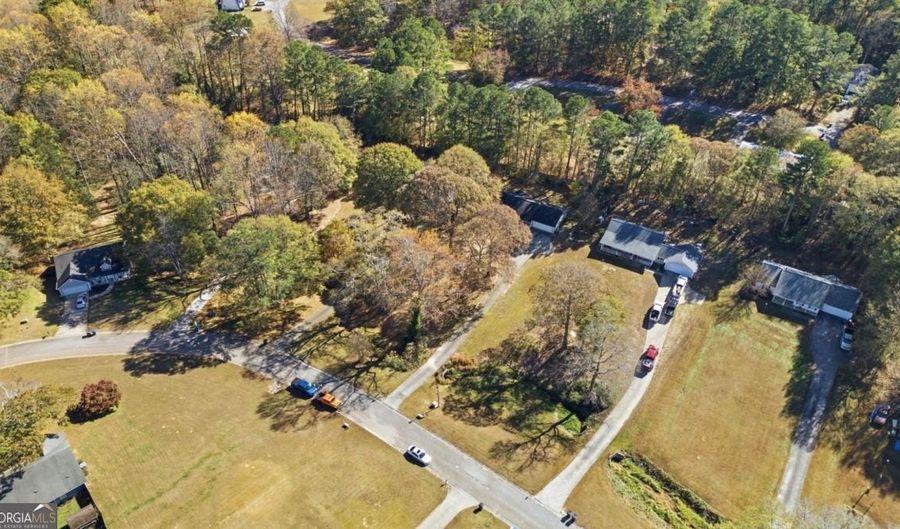 127 Springbrook Dr, Auburn, GA 30011 - 3 Beds, 2 Bath