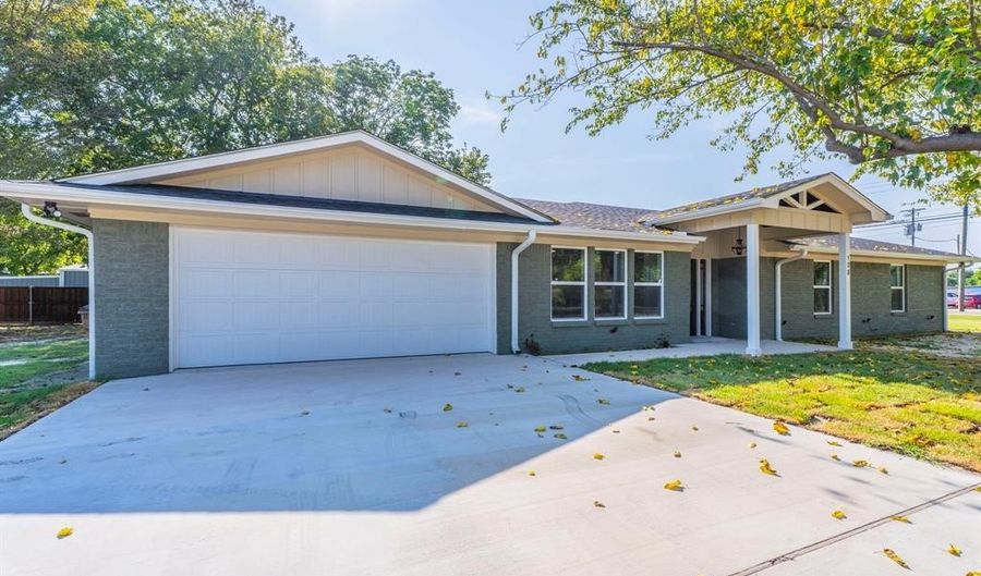 128 N Osborn St, Alba, TX 75410 - 3 Beds, 2 Bath