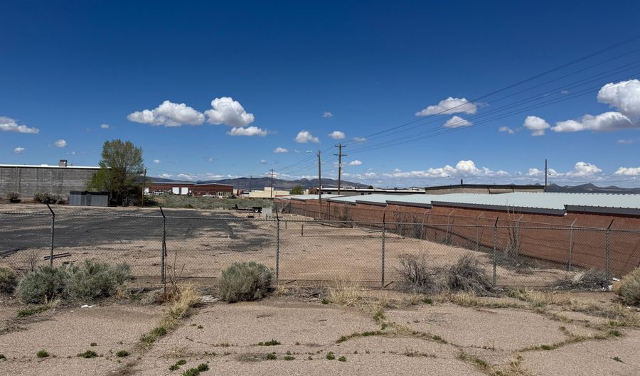 427 N Airport Rd, Cedar City, UT 84721 - 0 Beds, 0 Bath