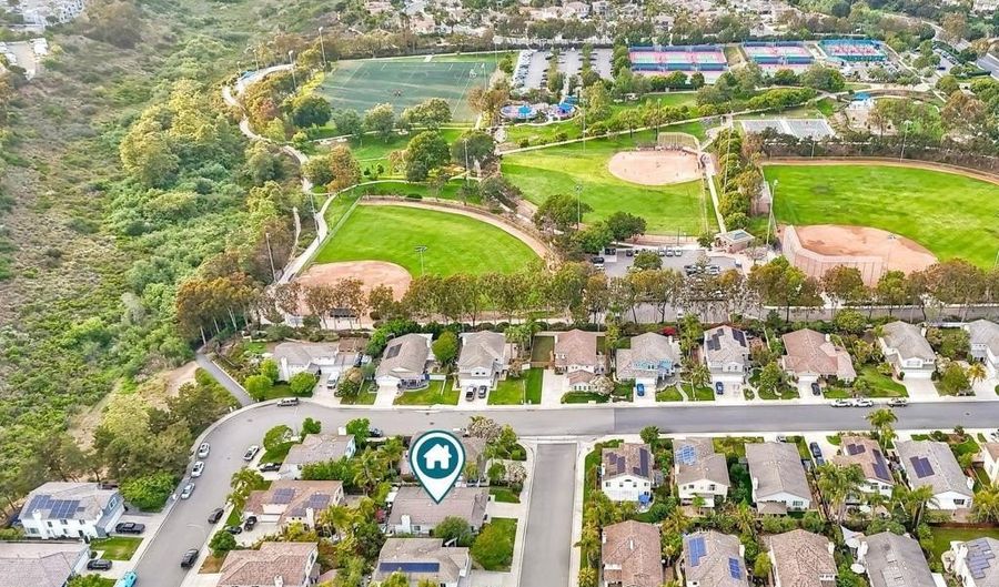 6707 Ketch Way, Carlsbad, CA 92011 - 3 Beds, 2 Bath
