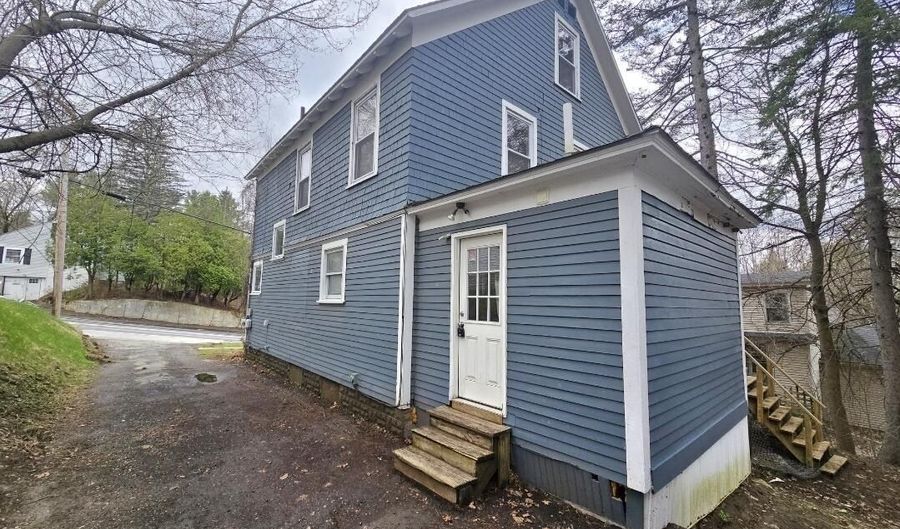 153 Cony St, Augusta, ME 04330 - 3 Beds, 2 Bath
