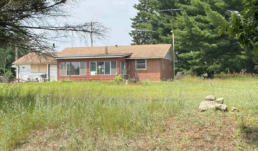 5740 McCauley Rd, Alger, MI 48610 - 3 Beds, 1 Bath