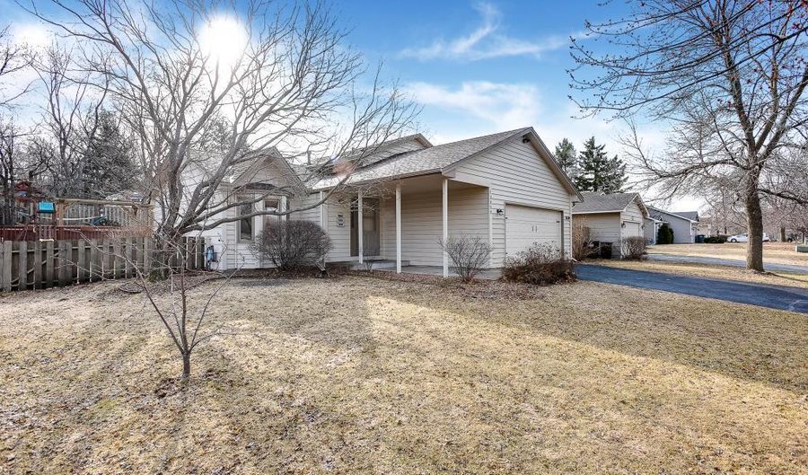 13859 Raven St NW, Andover, MN 55304 - 4 Beds, 2 Bath