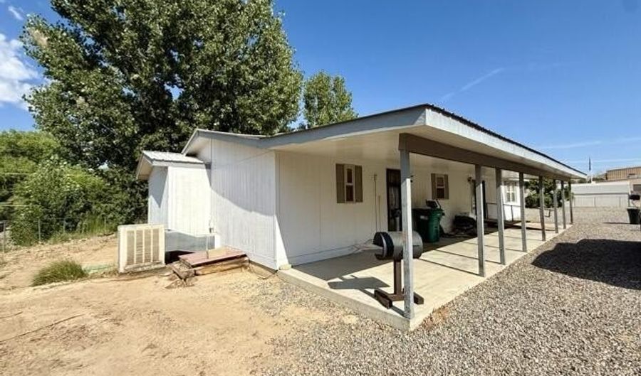 6 ROAD 3275, Aztec, NM 87410 - 3 Beds, 2 Bath