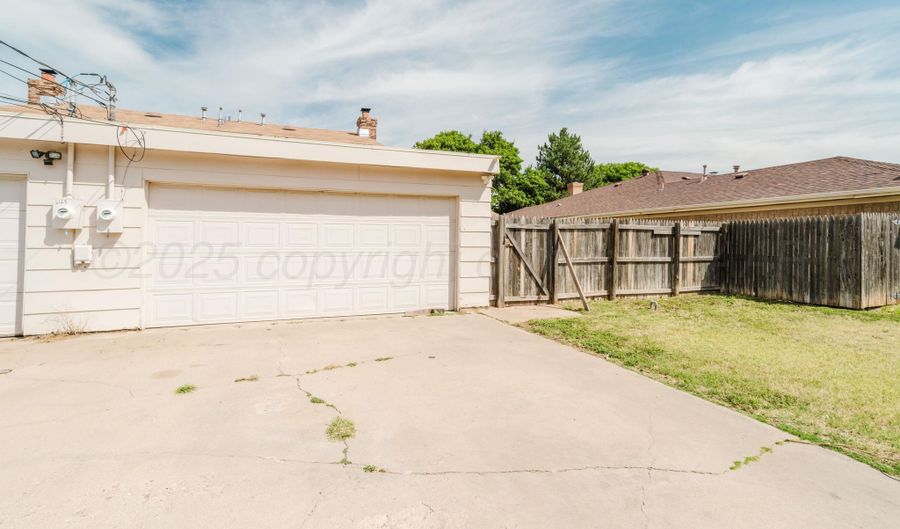 6127 BELPREE Rd, Amarillo, TX 79106 - 3 Beds, 2 Bath