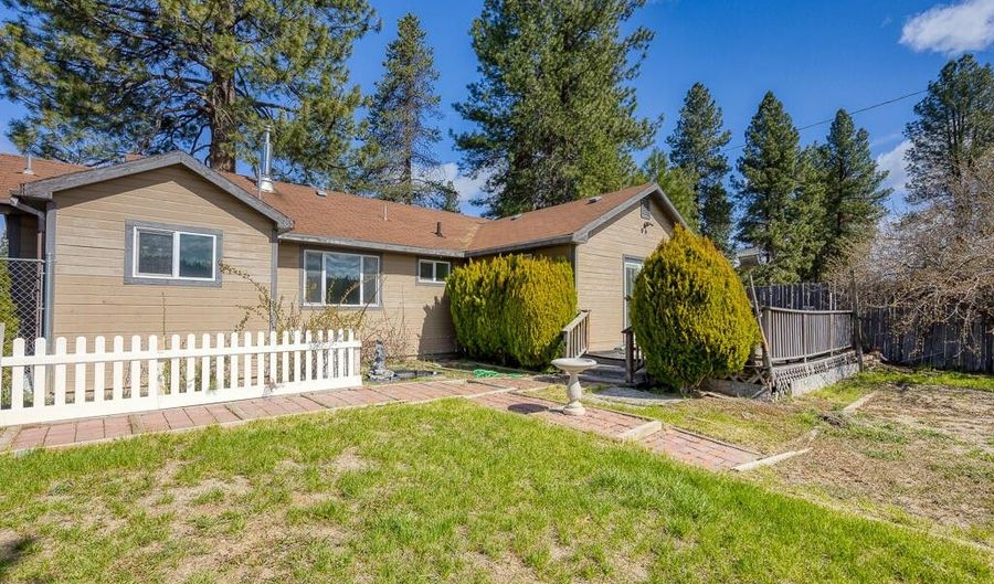 427 Chiloquin Blvd, Chiloquin, OR 97624 - 3 Beds, 1 Bath