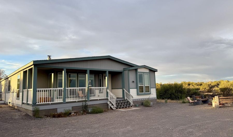 10 CR N 7341, Chambers, AZ 86502 - 4 Beds, 3 Bath